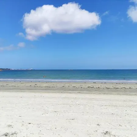Au Calme En Ville, A 2Km De La Mer Saint-Pol-de-Léon Extérieur photo