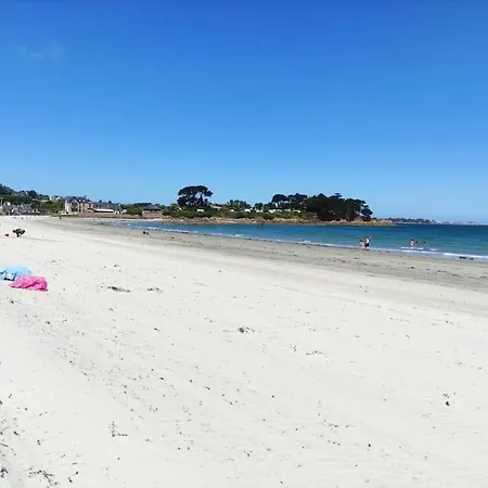 Au Calme En Ville, A 2Km De La Mer Saint-Pol-de-Léon Extérieur photo